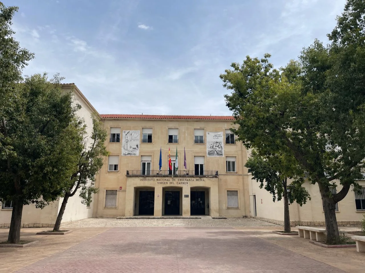 Fachada del IES Virgen del Carmen
